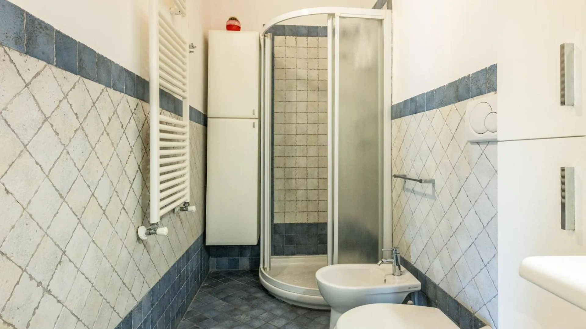 Apartment Casa Lisca By Pleiades Home Livorno Italy
