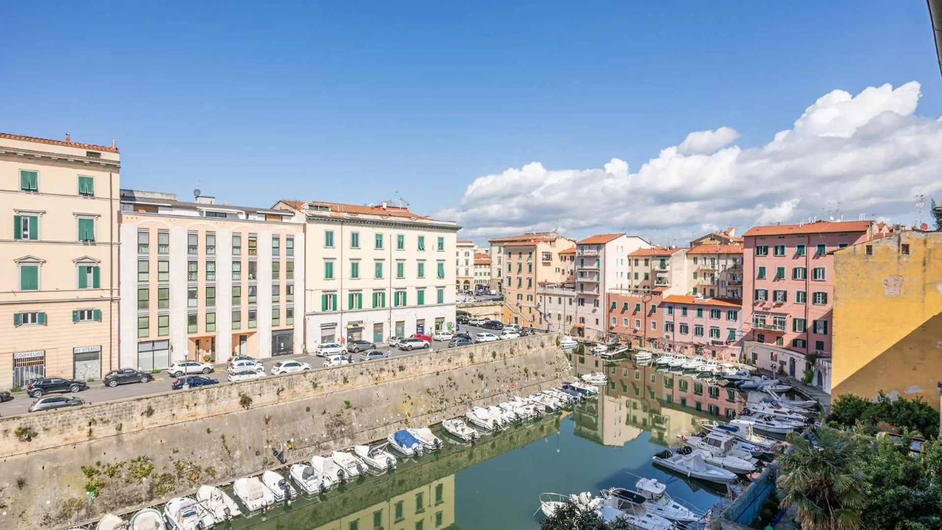 Apartment Casa Lisca By Pleiades Home Livorno